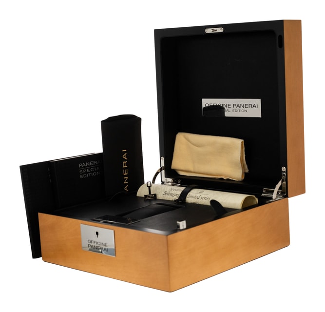 Panerai Radiomir 1940 PAM00625 Image 10